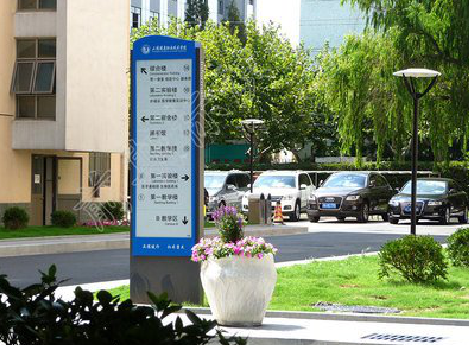 德清哪些因素影响宣传栏的制作？